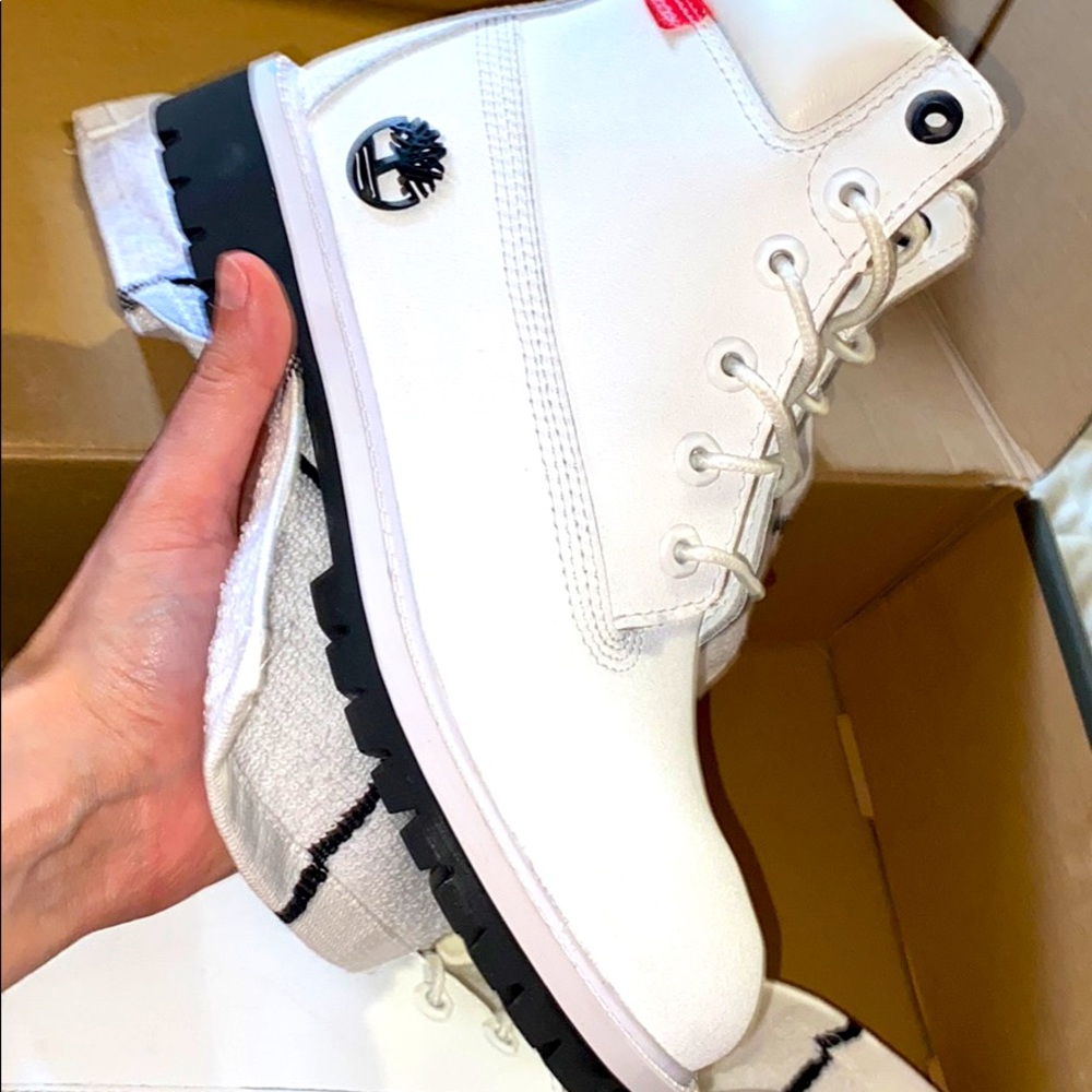 6.5 White Premium 6’ Timberland Boot New in Box